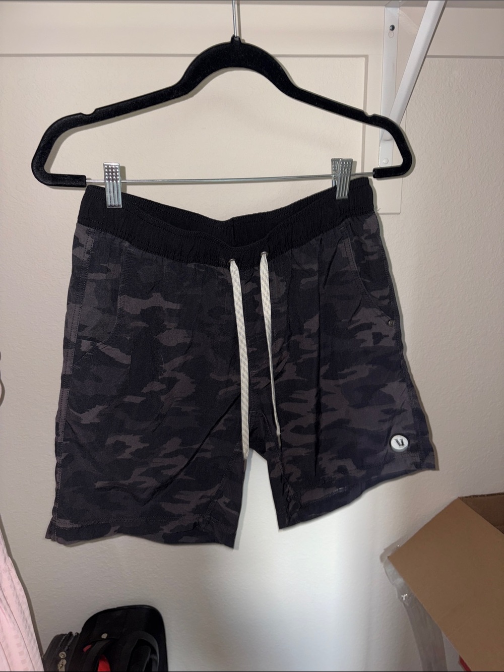 Vuori Men's Black/Camo Athletic Drawstring Shorts